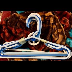 children’s coat hangers